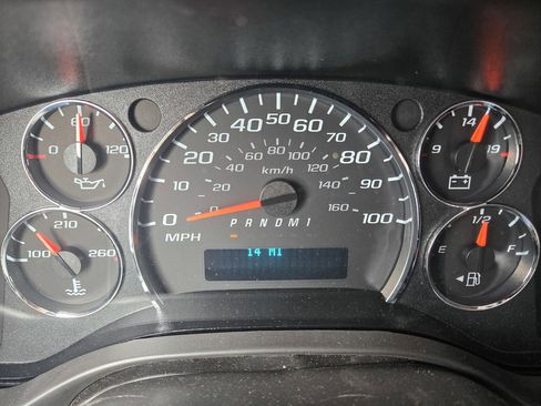 New 2025 Chevrolet Express 2500 w/ Driver Convenience Package image 18