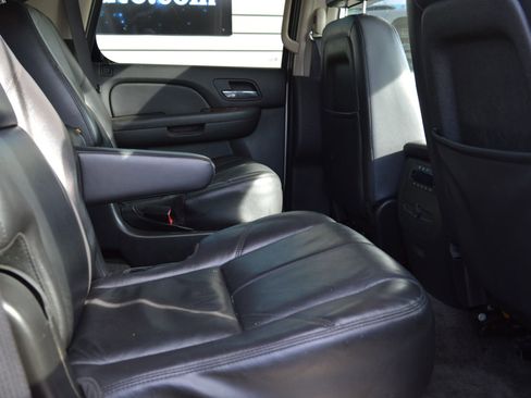 Used 2009 GMC Yukon SLT image 26