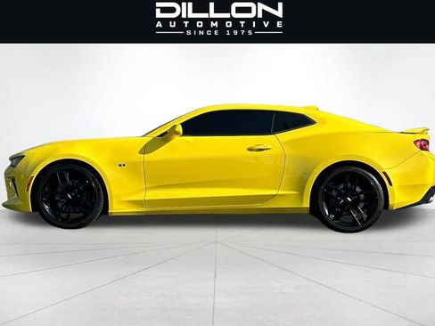 Used 2016 Chevrolet Camaro SS RWD image 7