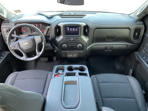 Used 2025 Chevrolet Silverado 2500 Custom AWD/4WD image 55