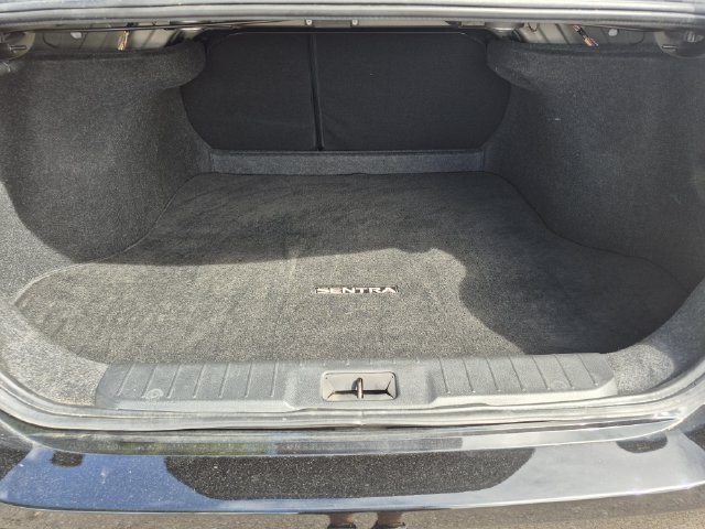 Used 2024 Nissan Sentra SV FWD image 23