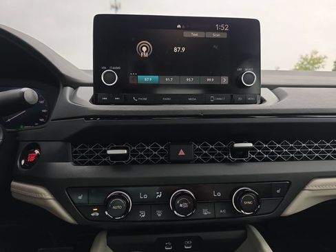 Used 2023 Honda Accord EX image 22
