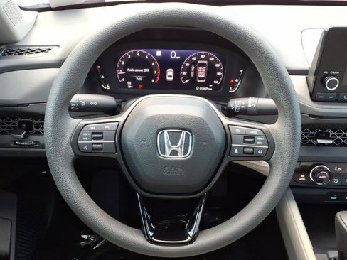 Used 2024 Honda Accord EX image 23