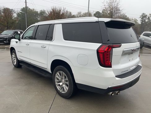 Used 2024 GMC Yukon XL Denali image 3