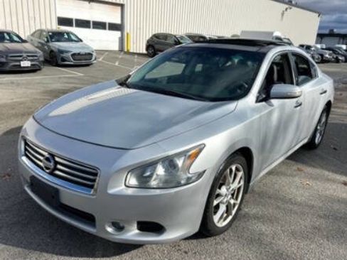Used 2014 Nissan Maxima 3.5 SV w/ Premium Package image 2
