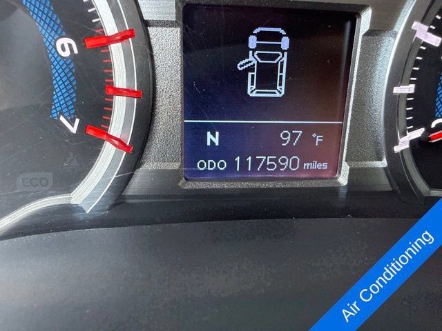 Used 2018 Toyota 4Runner Limited AWD/4WD image 8