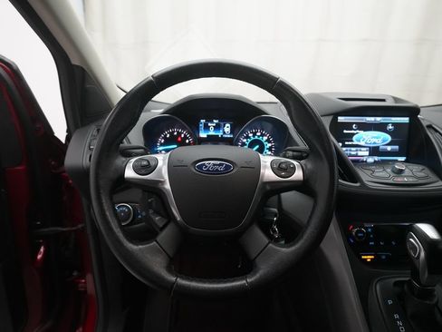 Used 2015 Ford Escape SE w/ Equipment Group 201A FWD image 4