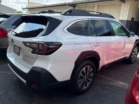 Used 2024 Subaru Outback Limited image 3