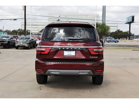 Used 2024 Nissan Armada Platinum w/ Captain's Chairs Package image 5