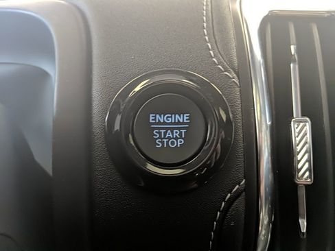 Used 2025 Ford Expedition Max Platinum image 30