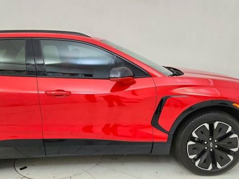 Used 2024 Chevrolet Blazer EV RS AWD/4WD image 8