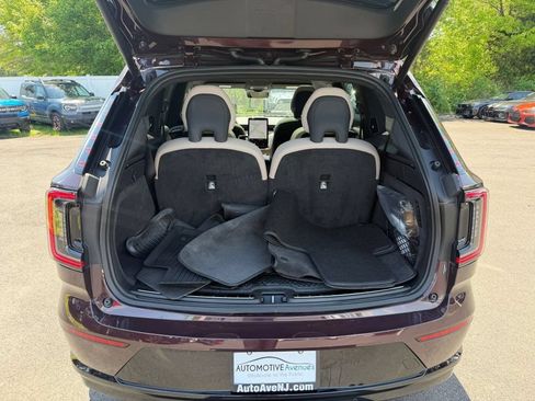 Used 2025 Volvo EX90 Ultra AWD/4WD image 6