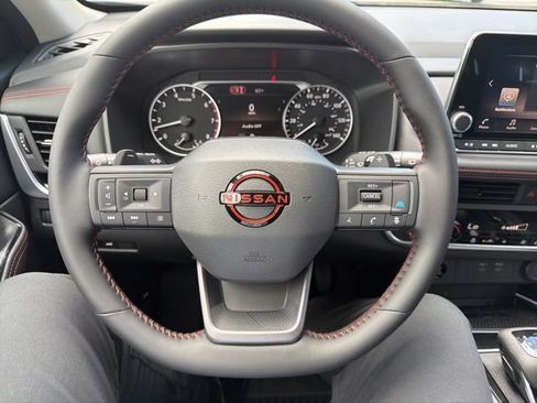 New 2026 Nissan Rogue SV AWD/4WD image 28