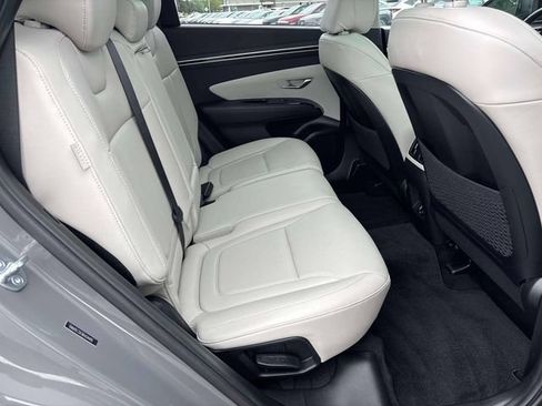 Certified 2024 Hyundai Tucson Limited AWD/4WD image 17