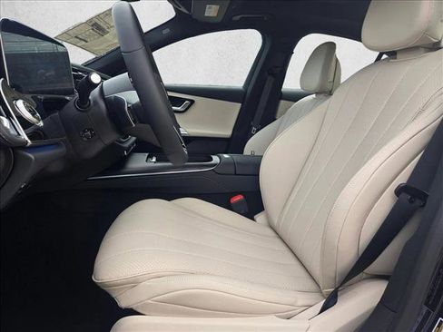 New 2026 Mercedes-Benz E 450 4MATIC Sedan image 13