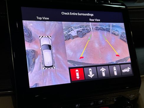 New 2025 Jeep Grand Cherokee Limited w/ Luxury Tech Group II image 19