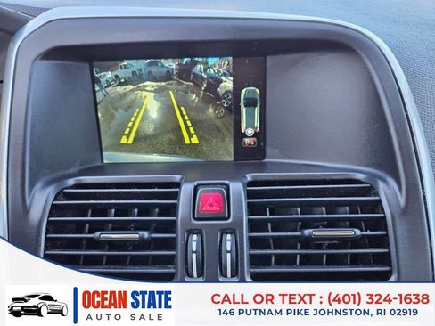 Used 2016 Volvo XC60 T5 Premier image 18