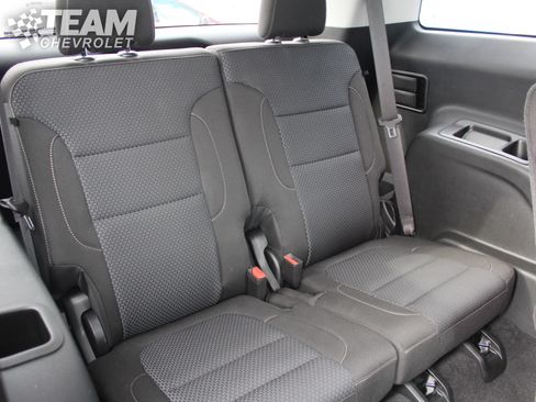 Certified 2023 GMC Acadia SLE w/ Driver Convenience Package image 27