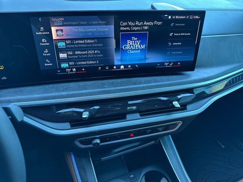 Used 2024 BMW X5 xDrive40i w/ Premium Package image 6