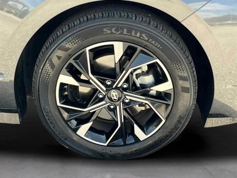 Used 2025 Hyundai Sonata SEL FWD image 6