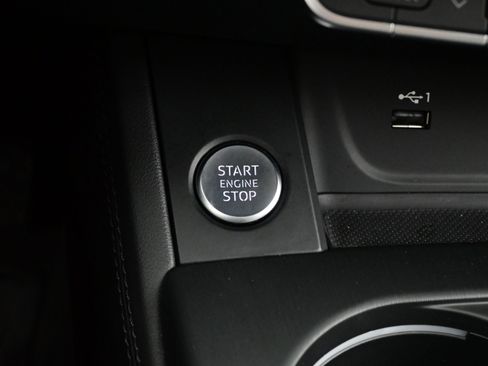 Used 2019 Audi A4 2.0T allroad Premium Plus image 24