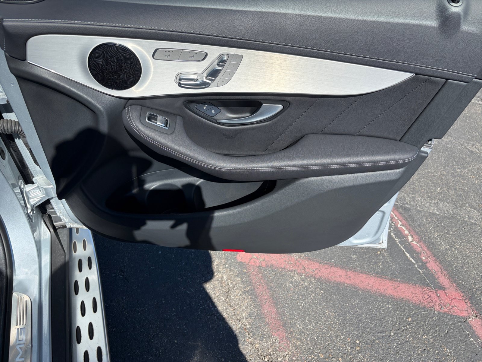 Used 2022 Mercedes-Benz GLC 43 AMG 4MATIC image 28