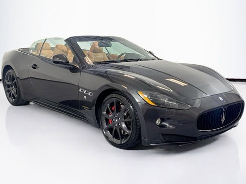 Used 2012 Maserati GranTurismo Sport RWD image 3