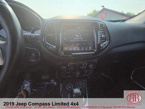 Used 2019 Jeep Compass Limited w/ Advanced Safety Group AWD/4WD image 16