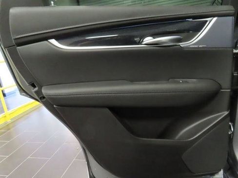 New 2026 Cadillac XT5 Premium Luxury image 11