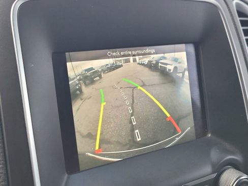 Used 2020 Dodge Durango SXT image 19