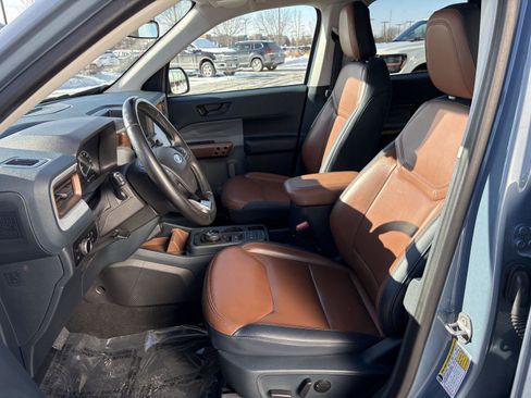 Used 2024 Ford Maverick Lariat image 17