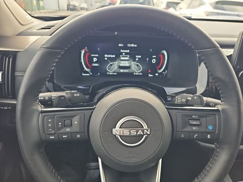 Used 2024 Nissan Pathfinder Platinum w/ Cargo Package image 38