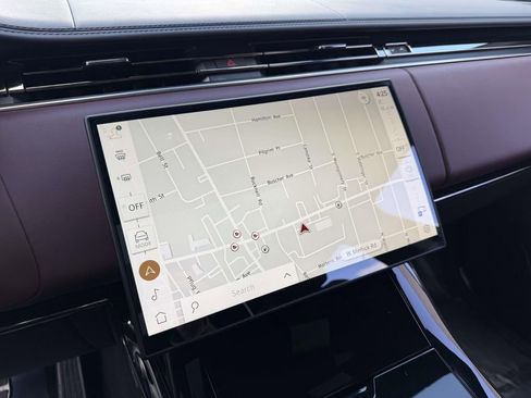 Used 2025 Land Rover Range Rover Sport Dynamic SE image 32