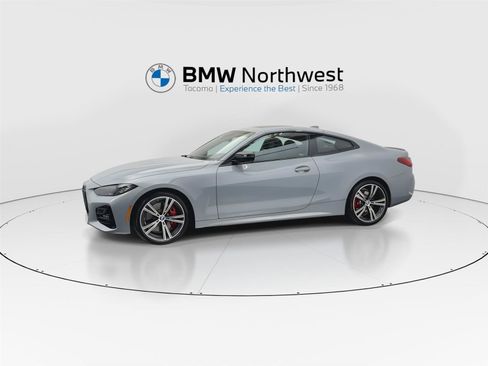 Used 2023 BMW 430i xDrive Coupe w/ M Sport Package AWD/4WD image 10