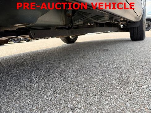 Used 2016 GMC Acadia SLE FWD image 28