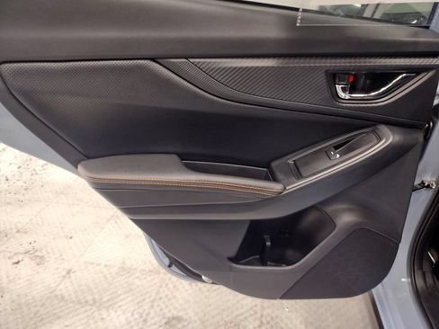 Used 2019 Subaru Crosstrek 2.0i Limited w/ Moonroof Package w/Navigation AWD/4WD image 36