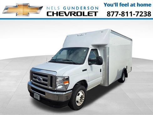 Used 2025 Ford E-350 and Econoline 350 Super Duty w/ Power Equipment Group RWD image 1