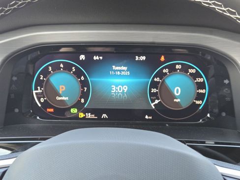 New 2026 Volkswagen Atlas Cross Sport SE image 13