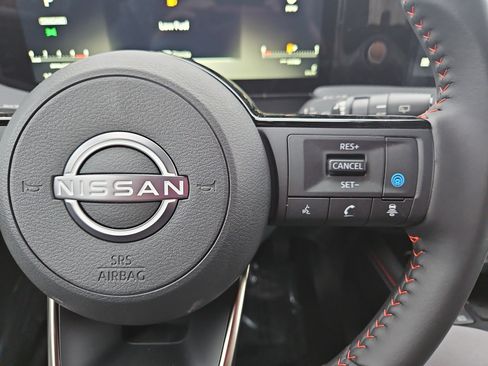 New 2026 Nissan Kicks SR w/ Cold Weather Package AWD/4WD image 17