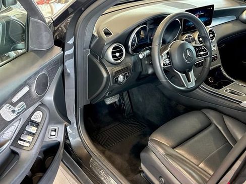 Used 2020 Mercedes-Benz GLC 300 image 11