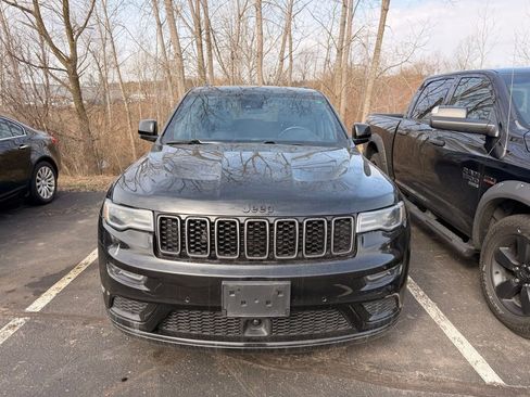 Used 2021 Jeep Grand Cherokee Limited X image 2