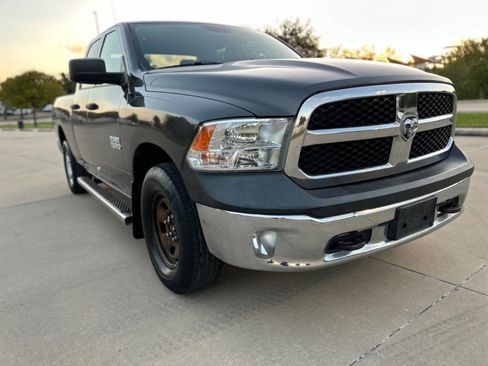 Used 2016 RAM 1500 ST w/ SXT Appearance Group image 4