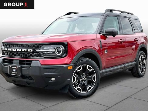 Certified 2025 Ford Bronco Sport Outer Banks w/ Outer Banks Tech Package+ image 1