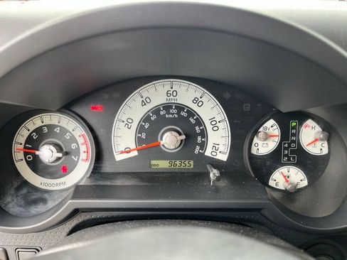Used 2013 Toyota FJ Cruiser 4WD w/ Upgrade Pkg image 31