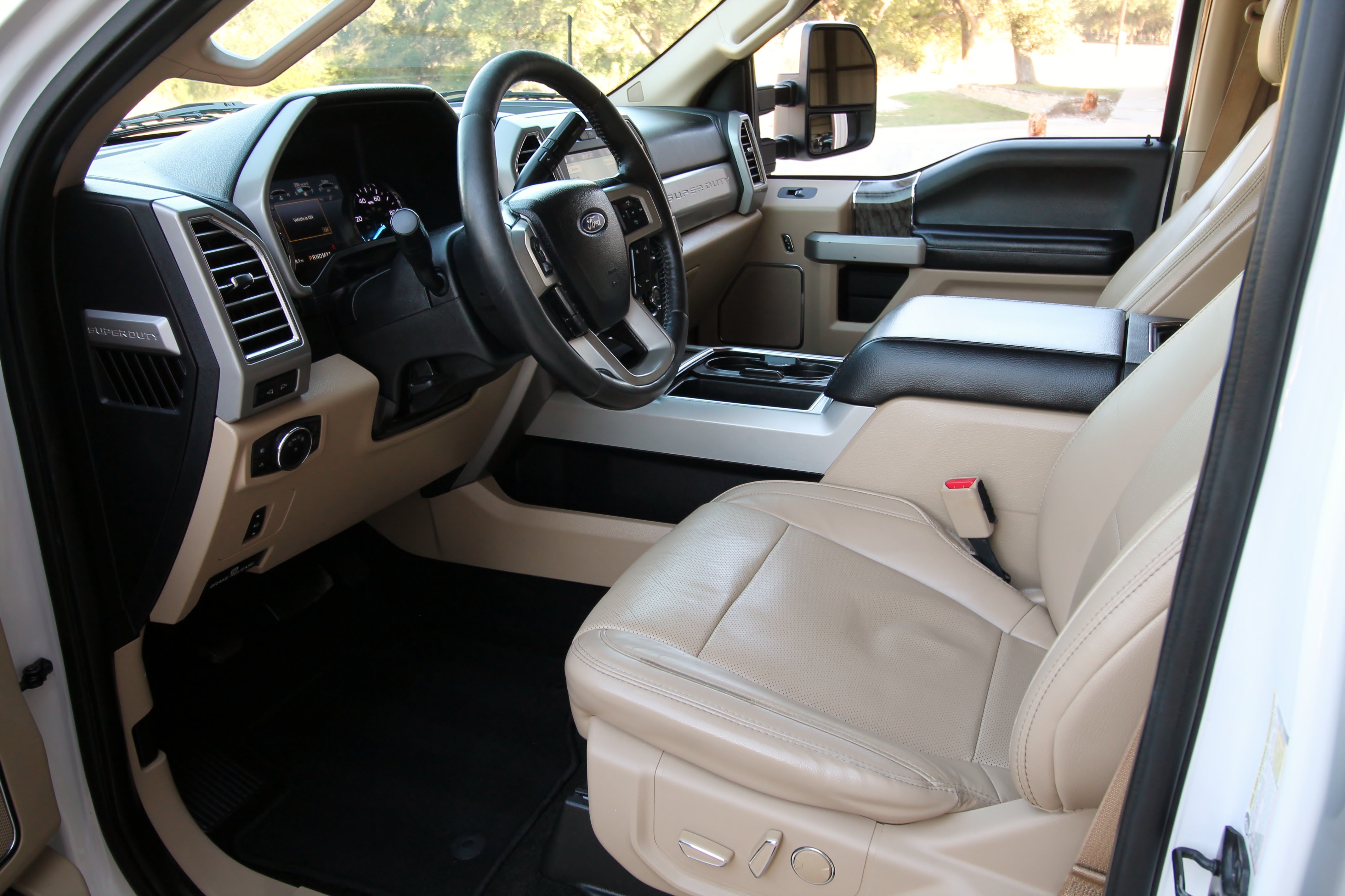 Used 2017 Ford F250 Lariat w/ Chrome Package AWD/4WD image 22
