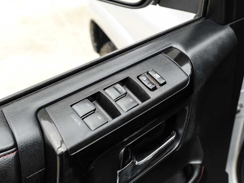 Used 2015 Toyota 4Runner Trail AWD/4WD image 42