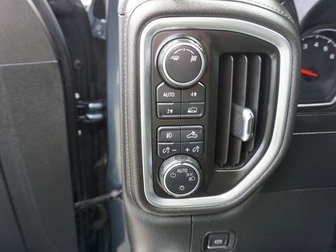Used 2019 Chevrolet Silverado 1500 RST w/ All-Star Edition AWD/4WD image 13