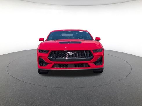 Used 2025 Ford Mustang GT RWD image 2