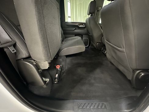 Certified 2024 Chevrolet Silverado 2500 LT AWD/4WD image 20