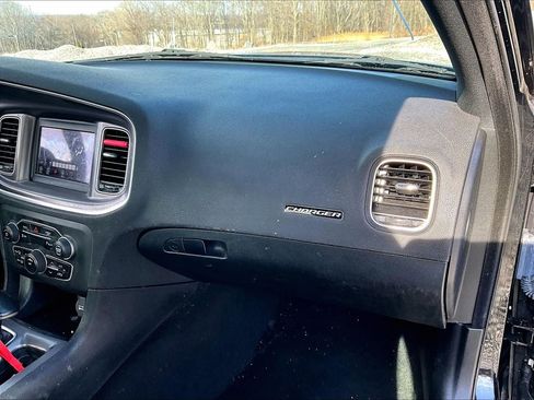 Used 2021 Dodge Charger SXT w/ Leather Interior Group image 14